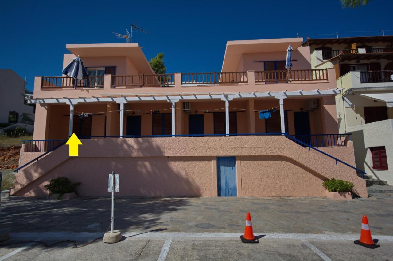 Rooms Apostolis Patitiri Exterior photo