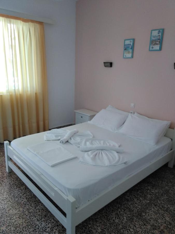 Rooms Apostolis Patitiri Exterior photo