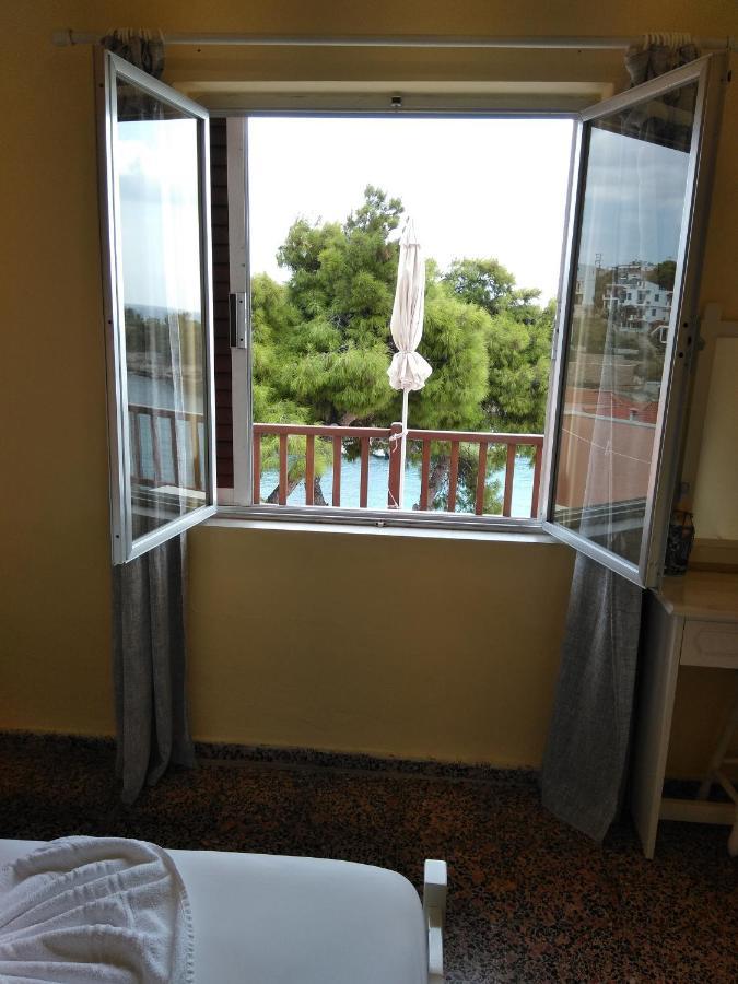 Rooms Apostolis Patitiri Exterior photo